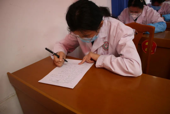 重温经典 传承精华 我院组织开展中医经典理论知识考核